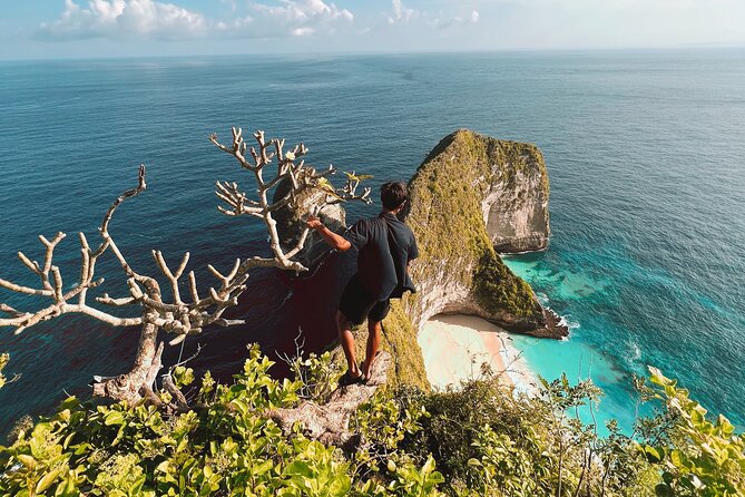 Day Trip to Nusa Penida: 4 Snorkeling, Manta Rays & Land Tour - Manta Ray Spotting