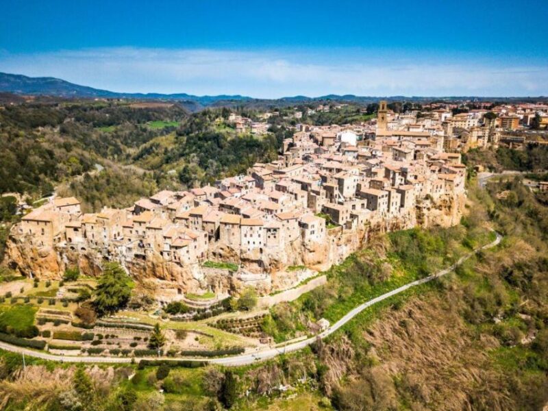 Day Trip to Pitigliano and Sovana From Rome - Key Points