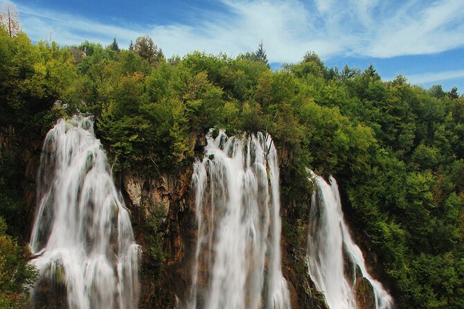 Day Trip to Plitvice Lakes National Park From Sibenik - Exploring Plitvice Lakes