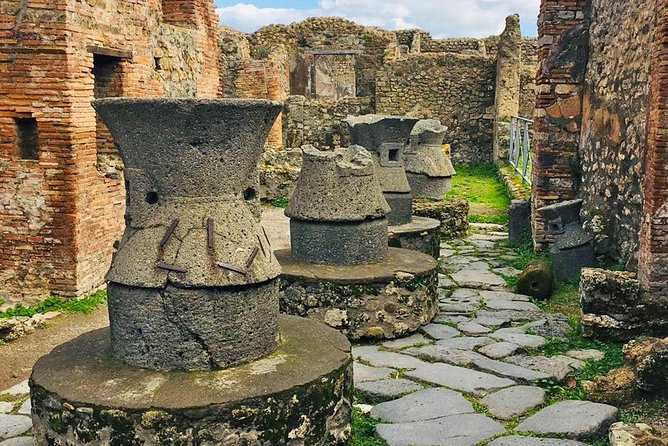 Day Trip to Pompeii From Naples - Visitor Reviews