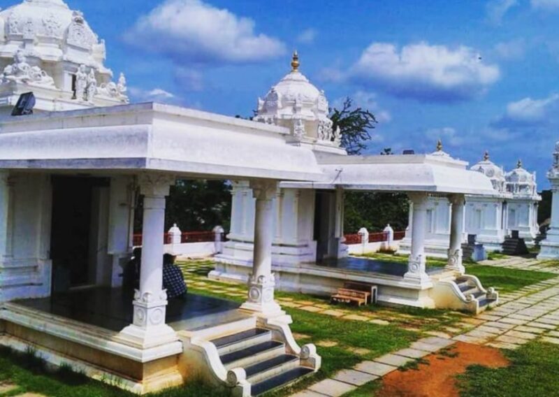 Day Trip to Sanghi Temple & Ramoji Film City (Private Tour) - Sanghi Temple Highlights