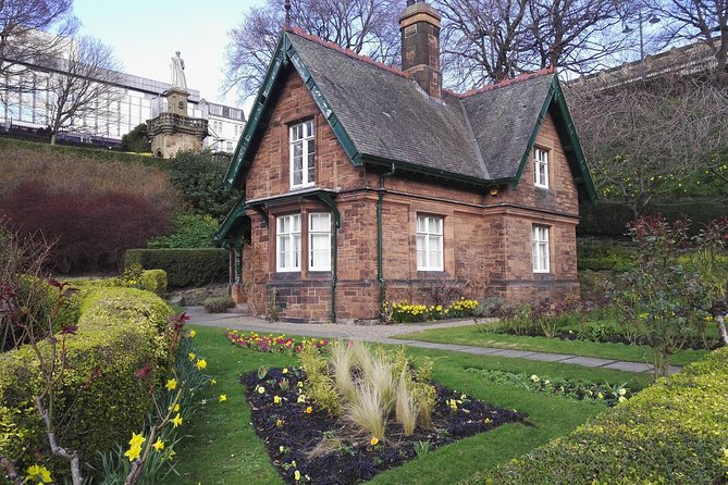 Day Trip To South Queensferry With A Local: Private & Personalized - Accessibility and Participation