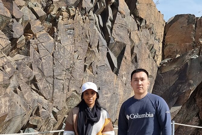 Day Trip to Tanbaly Petroglyphs - Key Points
