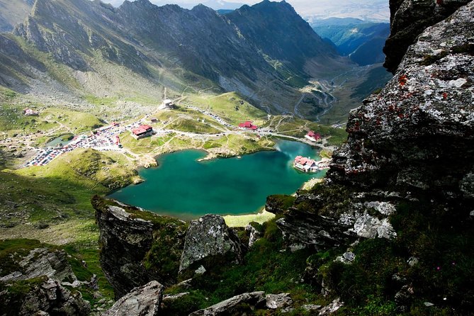 Day Trip to Transfagarasan Highway From Bucharest - Key Landmarks and Legends
