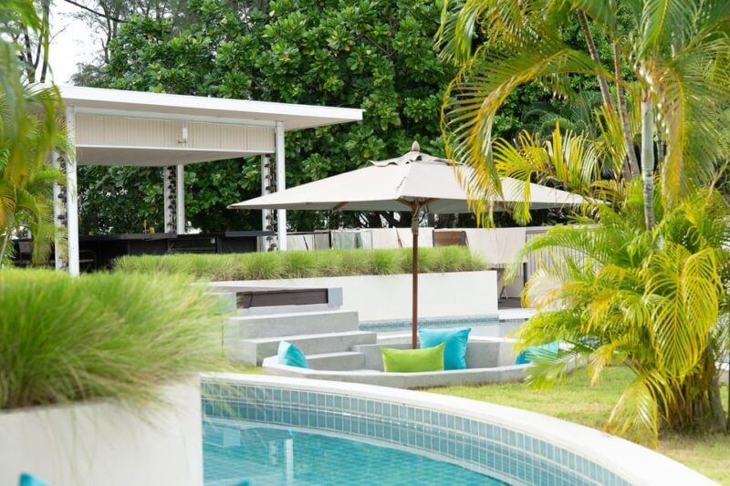 Day Use at Dewa Phuket Resort - Food and Beverage Credit