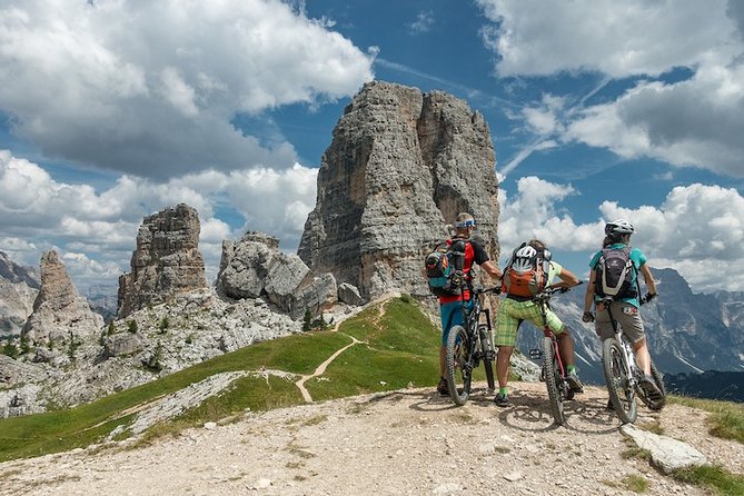 Day With Private Bicycle Guide in Cortina Dampezzo - Scenic Route Through the Dolomites