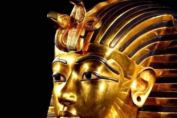 Daytour to Giza Great Pyramids, Sphinx , Egyptian Museum , Bazaar - Giza Great Pyramids