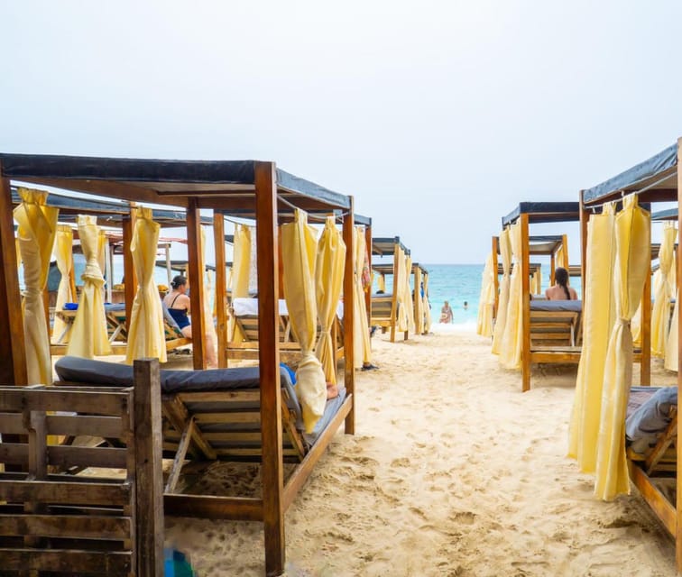 Daytour to Playa Tranquila VIP With Parasols, Lunch by Bus! - Guided Tour Features