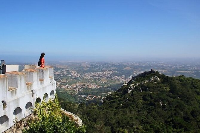 Daytrip From Lisbon to Sintra+Cascais PRIVATE Tour-Small Groups - Comfortable Jeep Transportation