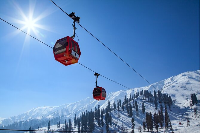 Daytrip to Jungfraujoch Top of Europe With Eigerexpress Gondola Ride From Zürich - Attractions at Jungfraujoch