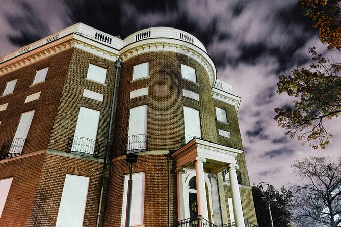 DC Ghosts Boos and Booze Haunted Pub Crawl By US Ghost Adventures - Accessibility and Health Considerations