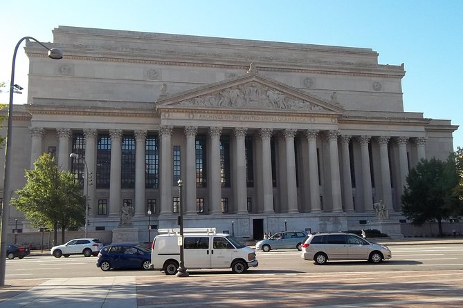 DC - Historical: at Your Leisure and Your Pace. Downloadable Audiovisual Tour. - Explore at Your Own Pace