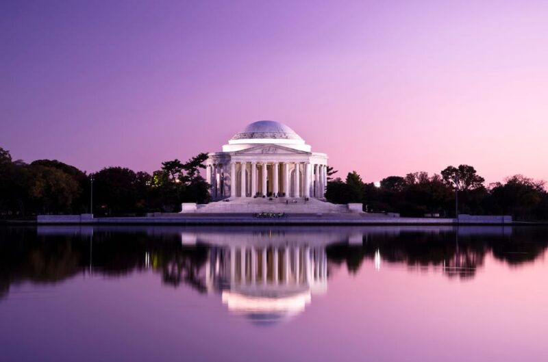 Dc: Monuments & Memorials Sunset Tour With Live Guide - Tour Details
