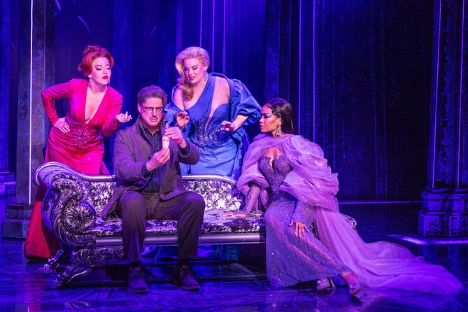 Death Becomes Her on Broadway Ticket - Getting to the Theater
