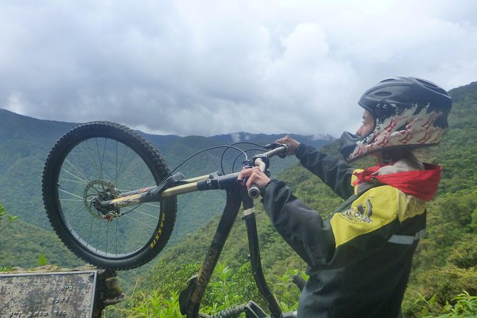 Death Road in Coroico, Bolivia - Logistics and Pickup Arrangements
