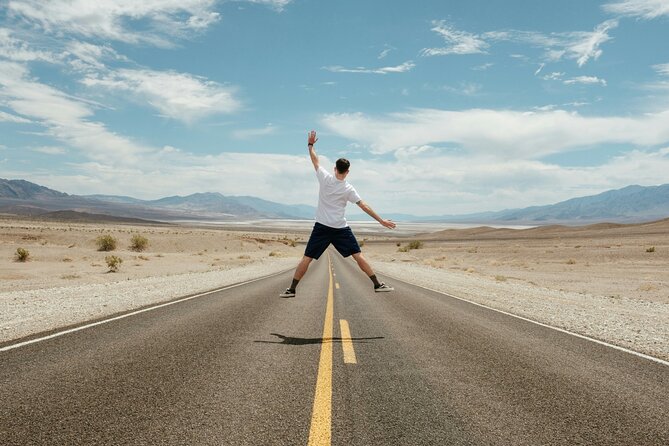 Death Valley Small Group Day Tour With Sunset and Stargazing - Stunning Sunset and Stargazing Experiences