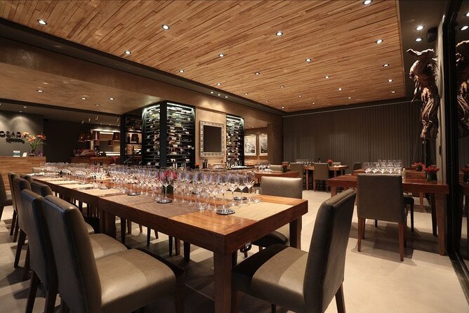 Decero+Lunch Susana Balbo (Michelin Guide). Private Transfer - Discovering Bodega Susana Balbo