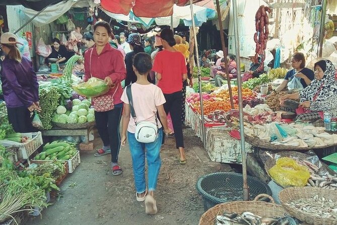 Decide Your Own Tour From Siem Reap (Deluxe) - Explore Siem Reaps Wonders