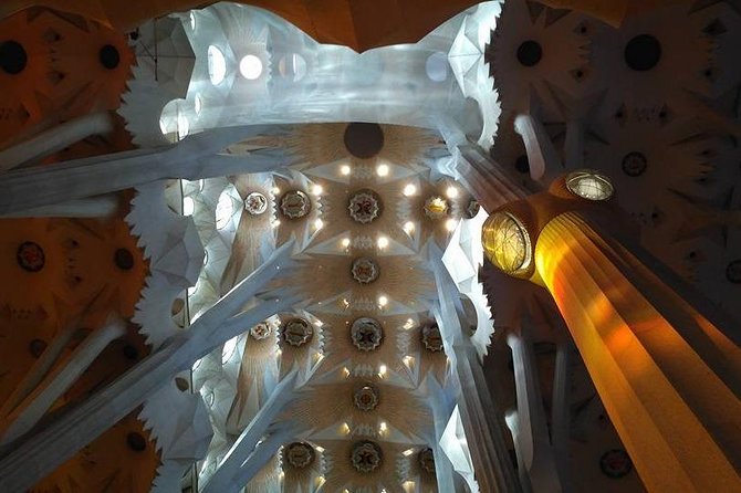 Decoding Gaudí on a Private Tour With Official Guide - Suitable for All Ages and Skill Levels