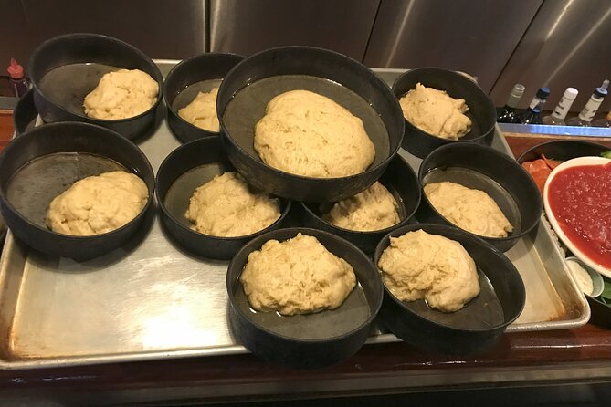 Deep Dish Cooking Class at Pizzeria Uno in Chicago - Reviews and Guest Feedback