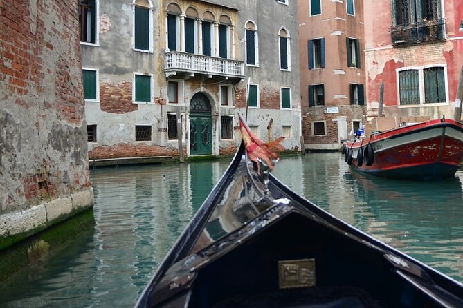 Deep Into Venice: Morning Walking Tour & Gondola Ride - Additional Information and Booking Details