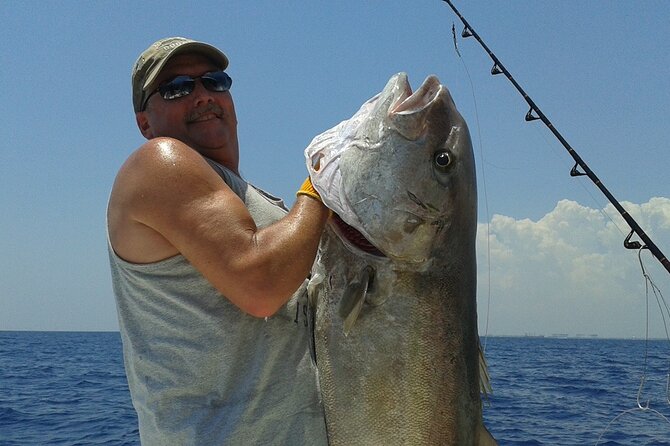 Deep Sea Fishing Charters in Fort Lauderdale Aboard 52 Hatteras - Important Information and Considerations