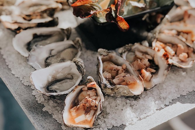Deep-to-Dish: Tasmanian Seafood Experience - Group Size and Cancellation
