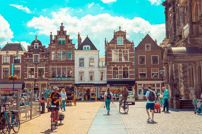 Delft and Keukenhof Gardens Tour From Brussels - Meeting Point and Start Time