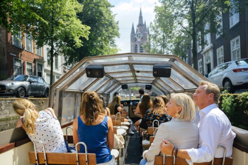 Delft: Canal Cruise With Guided Commentary - Guidance and Commentary