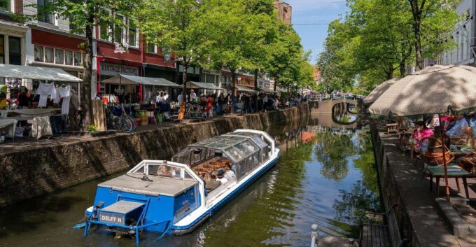 Delft: Canal Cruise With Guided Commentary - Frequently Asked Questions
