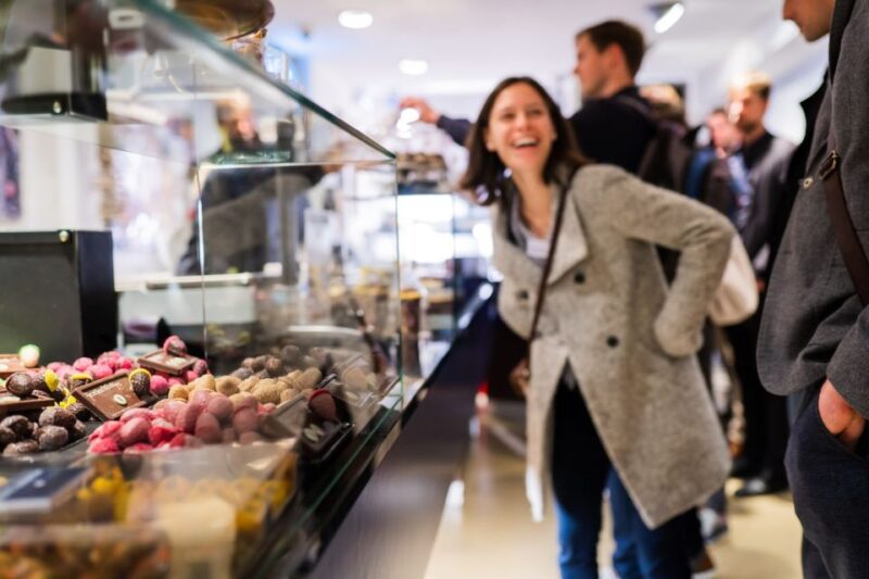 Delft: City Tour With Dutch Food and Drink - Delightful Dutch Cuisine