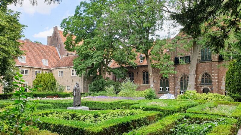 Delft: Museum Prinsenhof Entrance Ticket and Audio Guide - Audio Guide Options