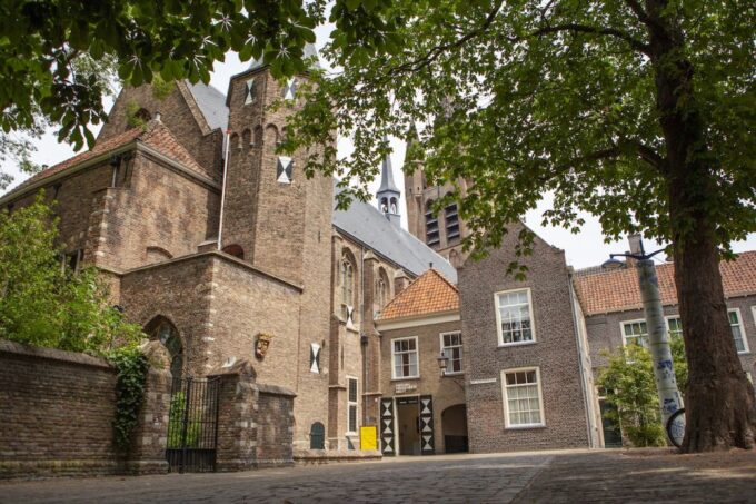 Delft: Museum Prinsenhof Entrance Ticket and Audio Guide - Location and Directions