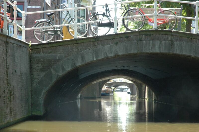 Delft: Vermeer History Open Boat Cruise - Key Points