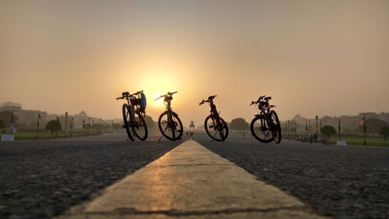 Delhi: 3-Hour Night Cycling Tour - Key Points