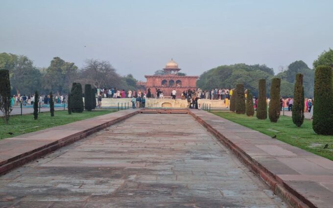 Delhi: 4 Days Delhi Agra Jaipur Multi Days Tour With Lunch - Frequently Asked Questions