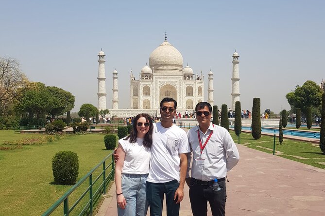 Delhi Agra Delhi Tour: 01 Overnight Stay in Agra. - Booking Information