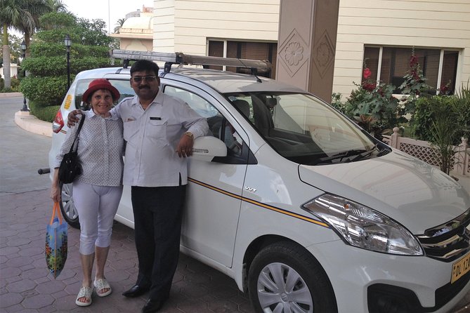 Delhi Airport to Agra Taj Mahal Drop by Private Car - Why Choose This Experience