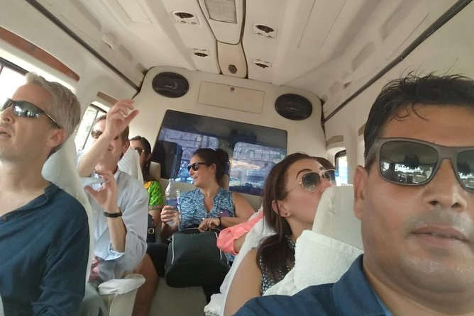Delhi Airport to Taj Mahal Trips - Positive Customer Feedback