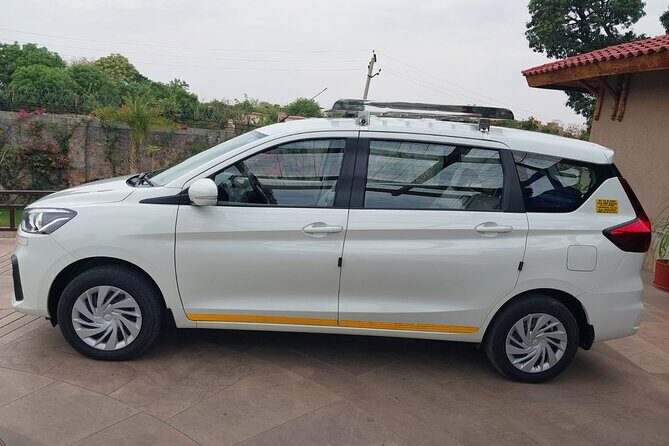 Delhi Airport Transfer  Pickup and Drop-Off (Choose One or Both) - What to Expect from the Service