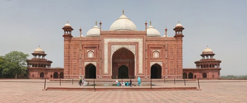 Delhi: All-Inclusive Taj Mahal & Agra Day Trip by Train - Transportation and Transfers