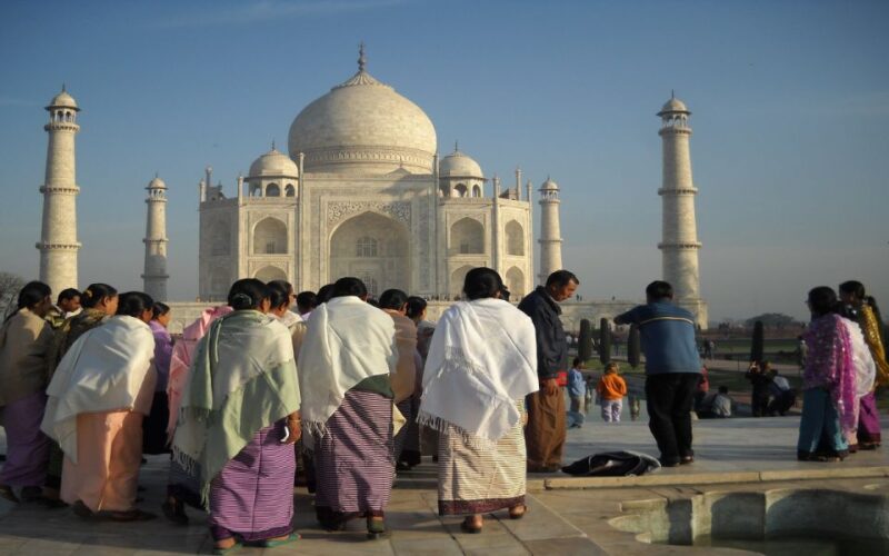 Delhi: Best Tour Guide With Delhi & Taj Mahal Sightseeing - Agra Expedition