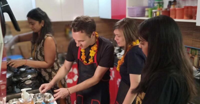 Delhi: Cooking Class and Much More in a Local Family Home - Key Points