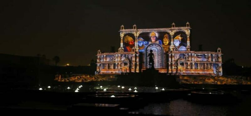 Delhi: Evening at Akshardham With Light Show & Local Dinner - Who Should Consider This Tour?