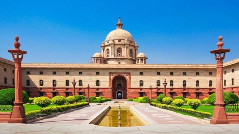 Delhi: Full Day Old & New Delhi Private Tour With Transfers - Main Attractions