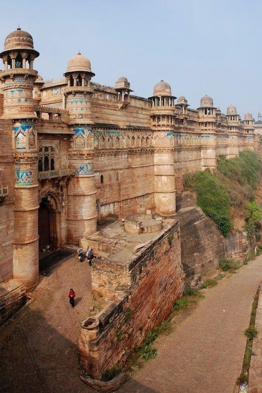 Delhi - Gwalior - Agra - Delhi Tour by SuperFast Train - Major Attractions in Gwalior