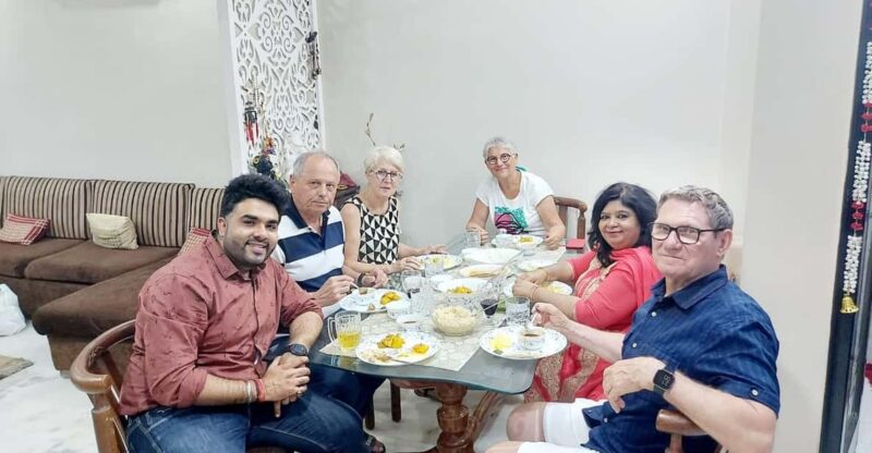 Delhi : Learn, Cook, Dine With Indian MOM With Local Family - Key Points