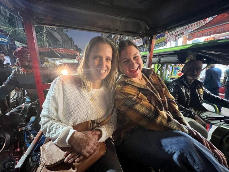 Delhi Market Tour for Wedding/Textiles With Female Guide - Shopping Focus