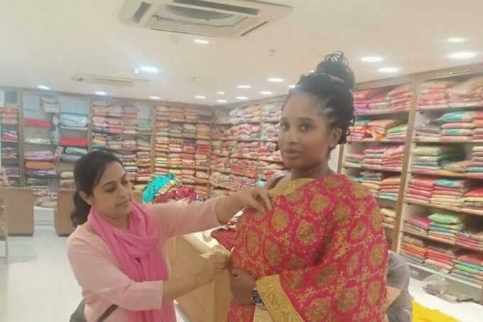Delhi Market Tour for Wedding/Textiles With Female Guide - Frequently Asked Questions