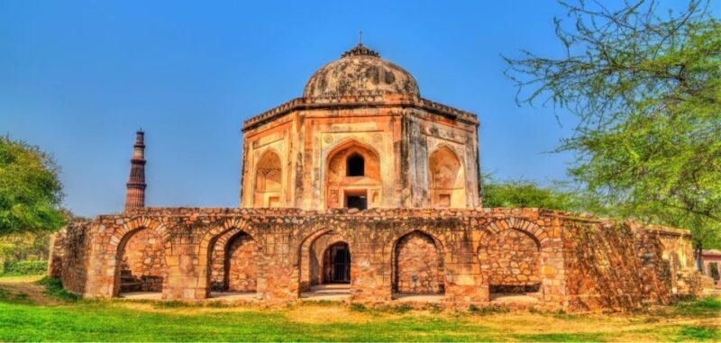 Delhi: Mehrauli With Some Prominent Sites Walk Tours - Tour Highlights